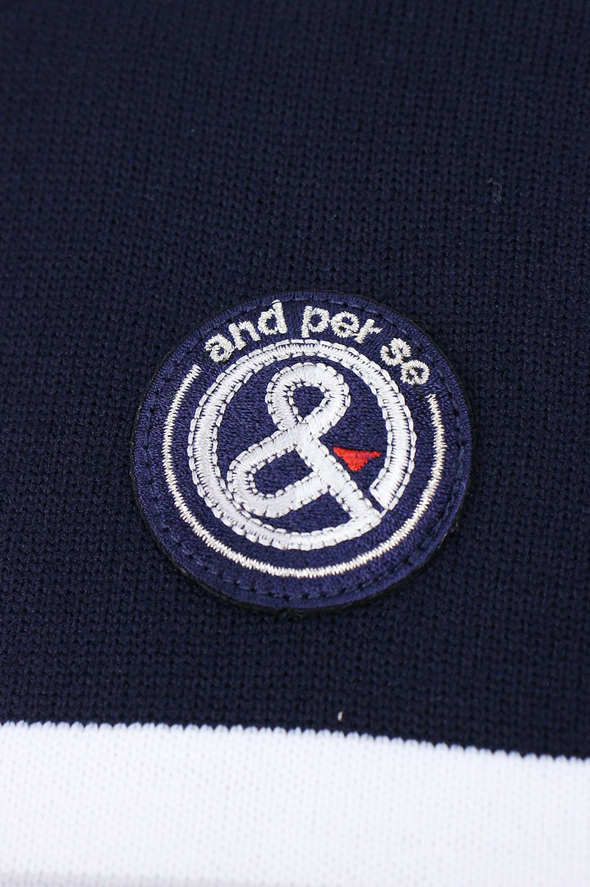 アンパスィのセーター