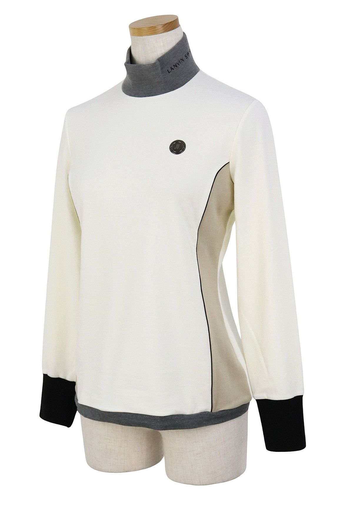 ランバンスポールのハイネックシャツ