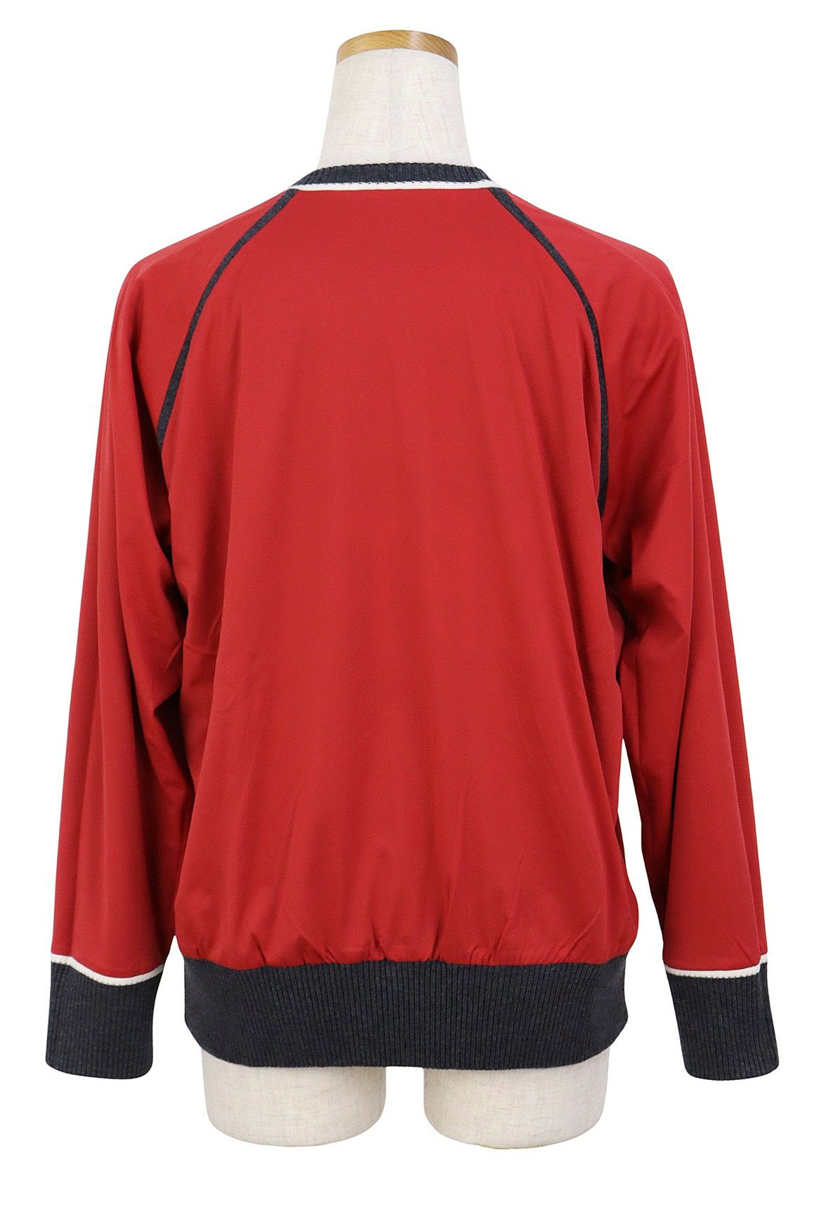 ランバンスポールのセーター