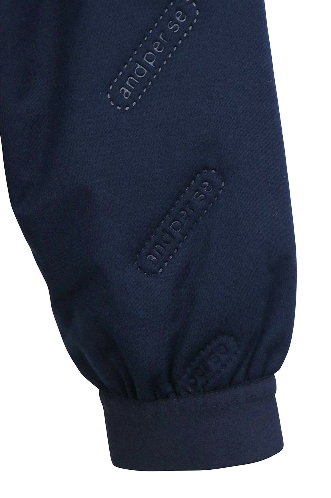 アンパスィのブルゾン