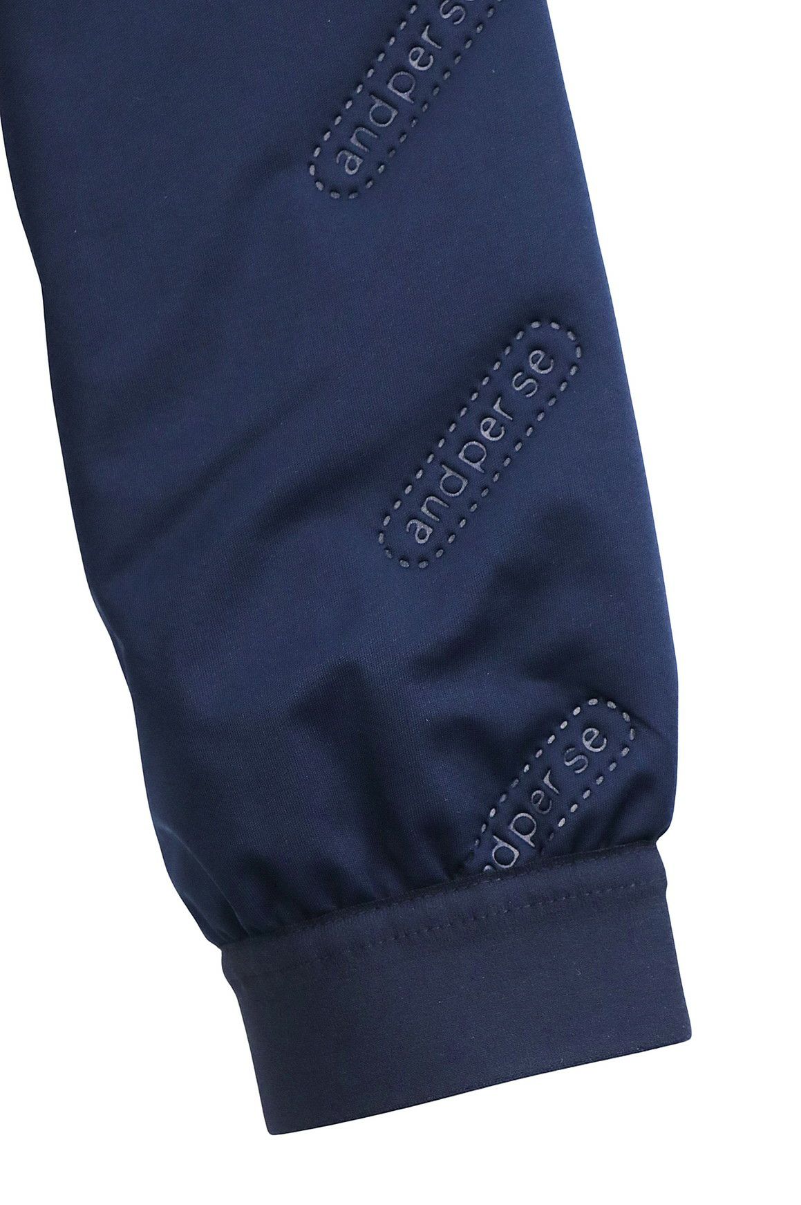 アンパスィのブルゾン