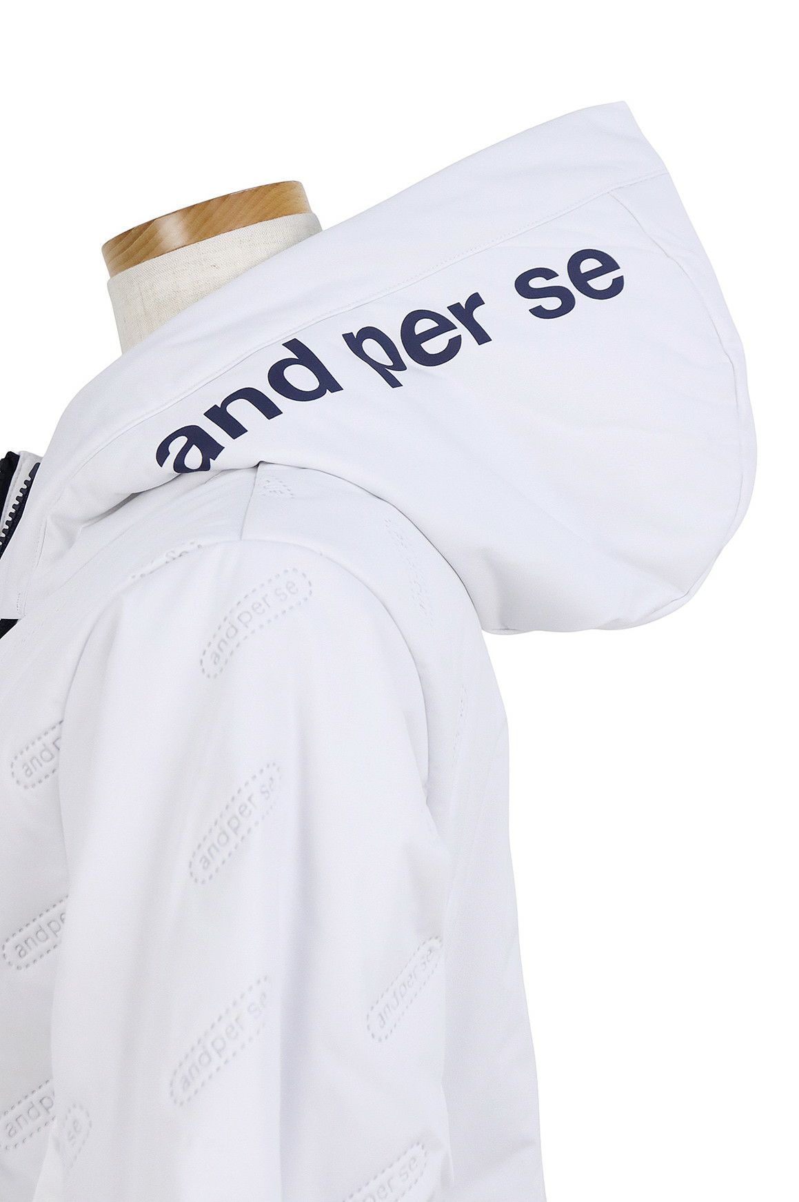 アンパスィのブルゾン