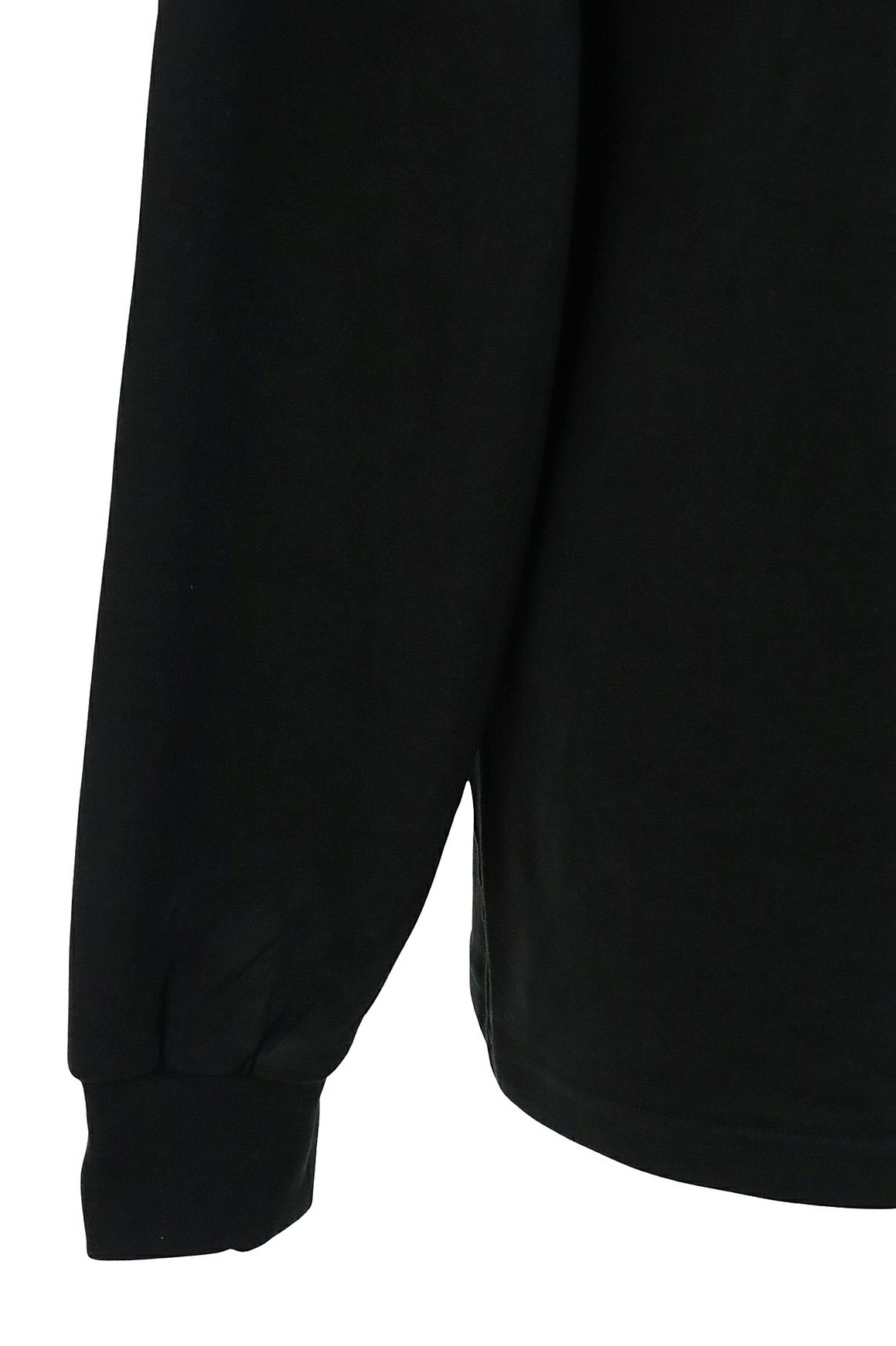 サルベージのハイネックシャツ