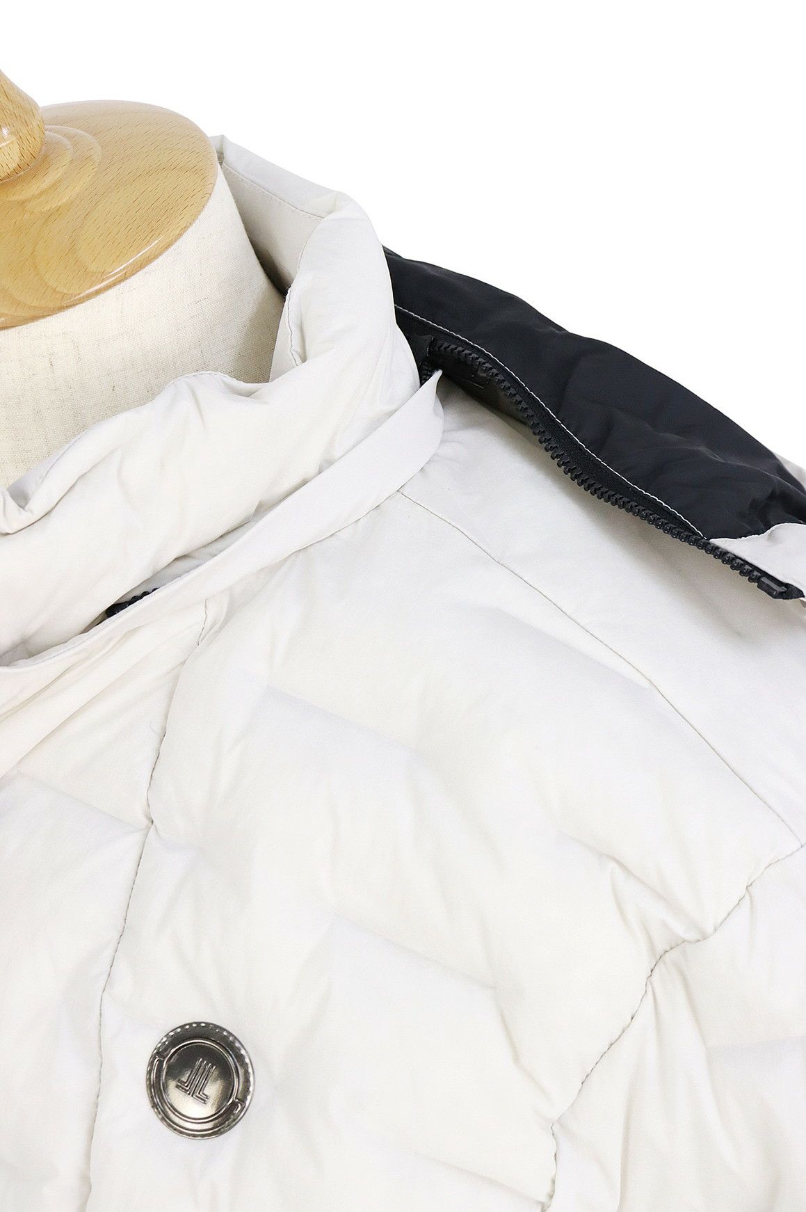 ランバンスポール日本正規品のブルゾン