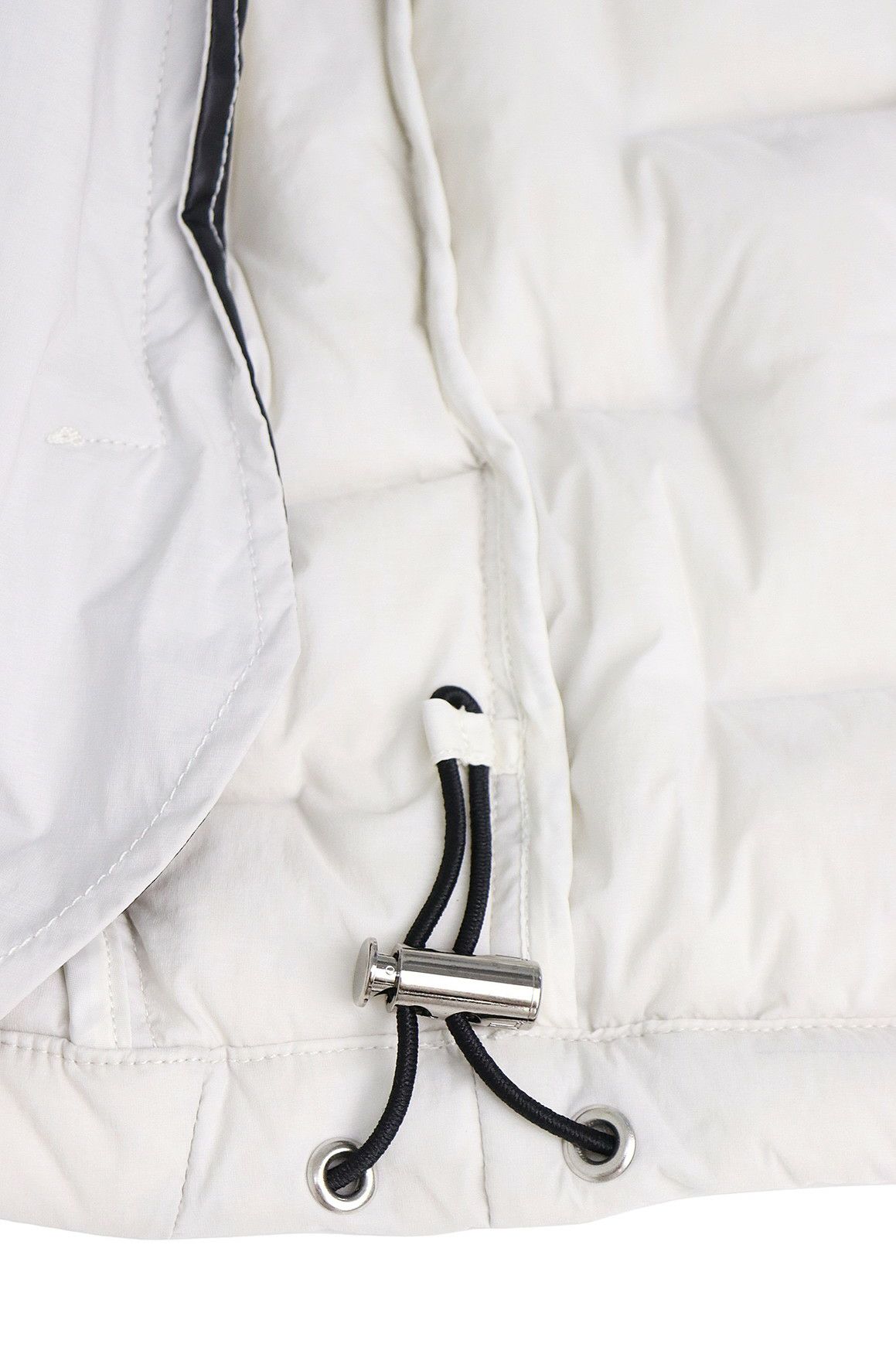 ランバンスポール日本正規品のブルゾン