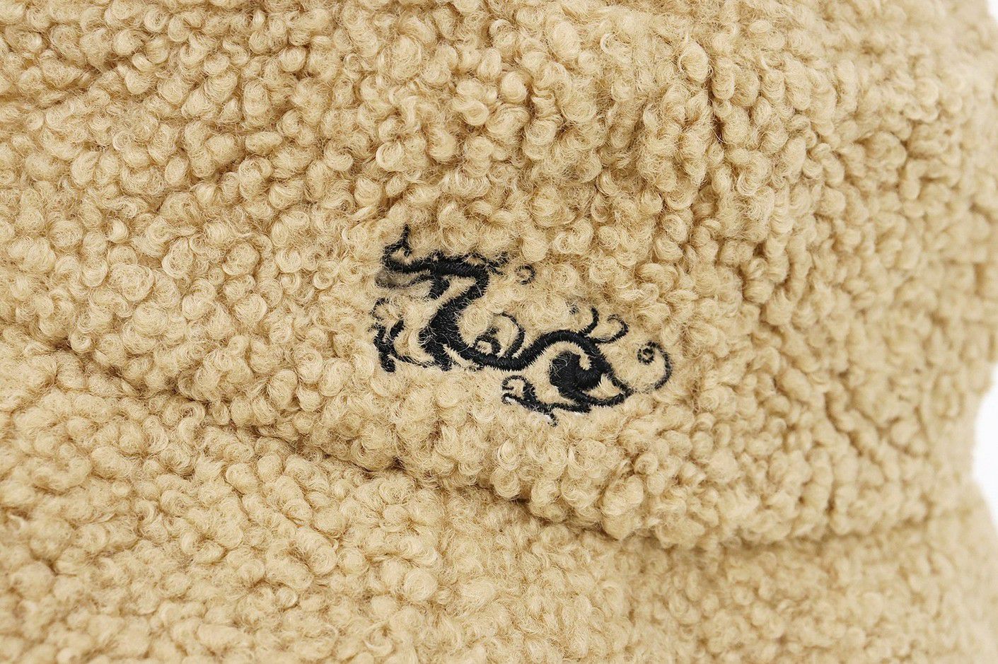 ダンスウィズドラゴンのハット