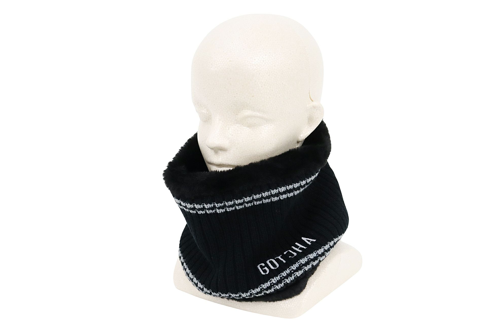 ガッチャゴルフのネックウォーマー