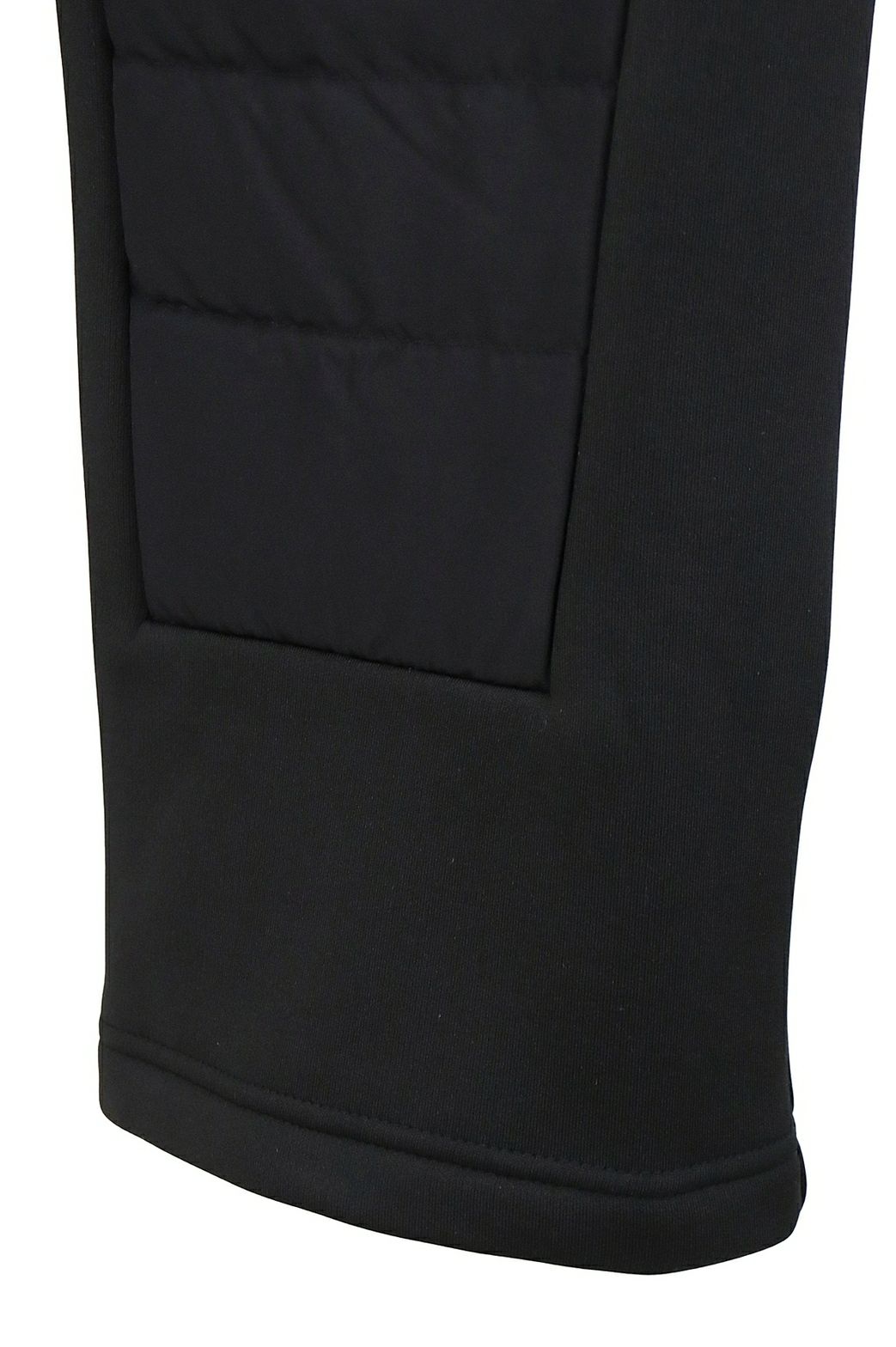 ガッチャゴルフのロングパンツ