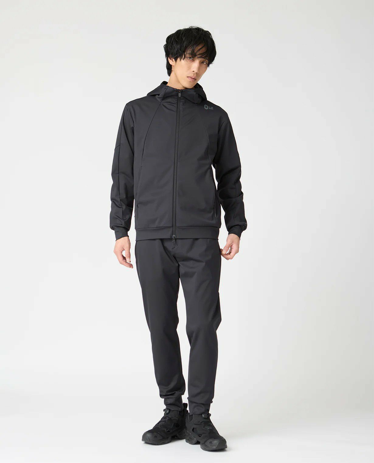 ケースリービーゼロのロングパンツ