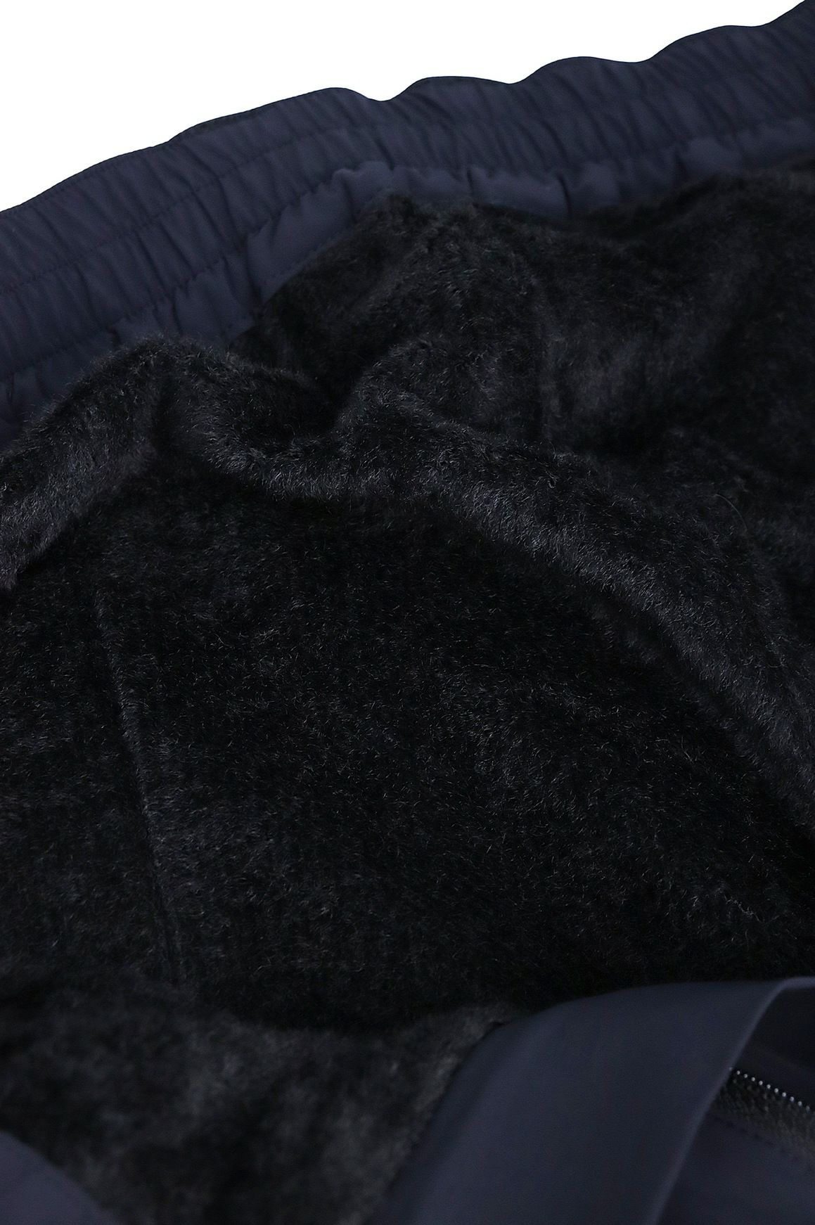 ケースリービーゼロのロングパンツ