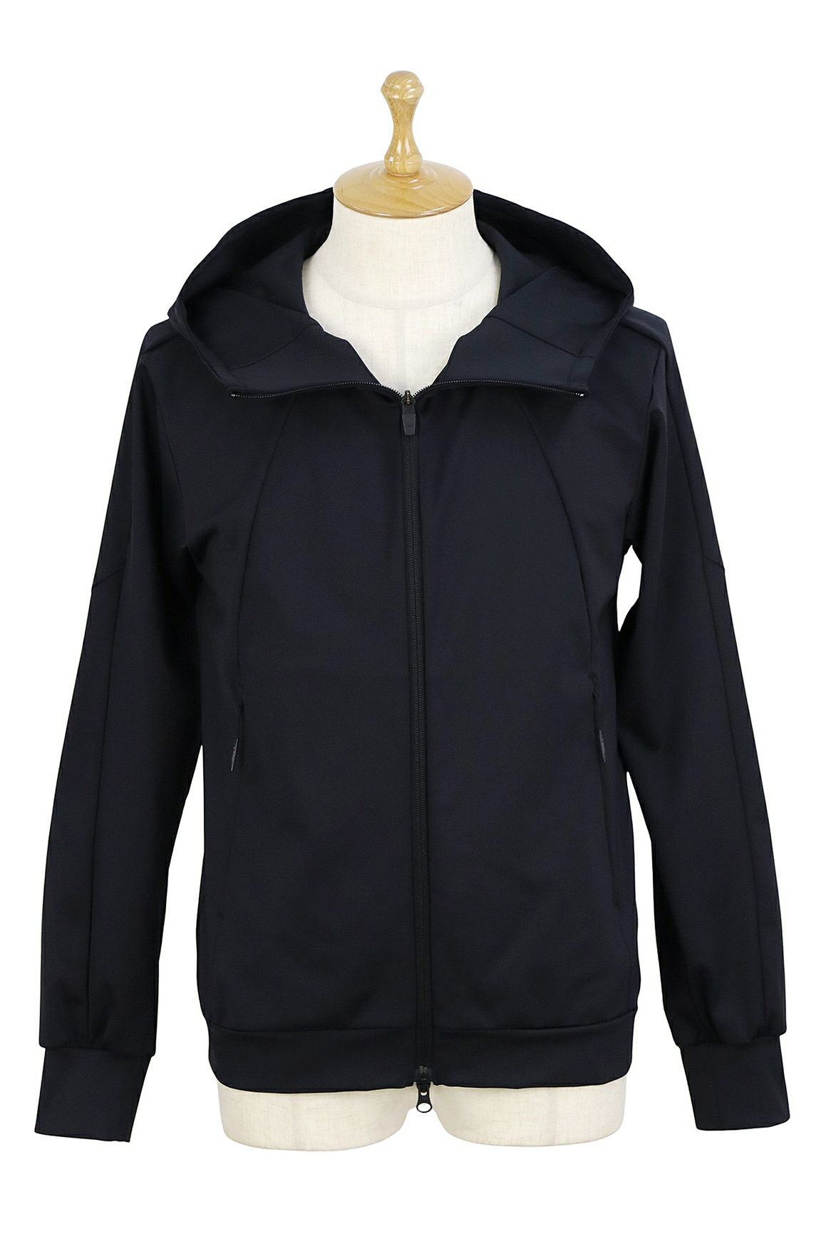 ケースリービーゼロのブルゾン