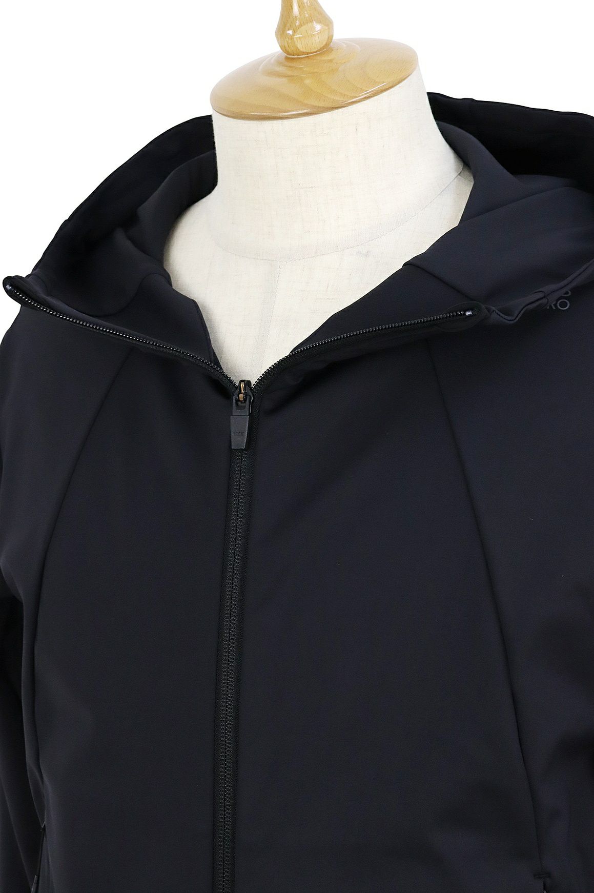 ケースリービーゼロのブルゾン