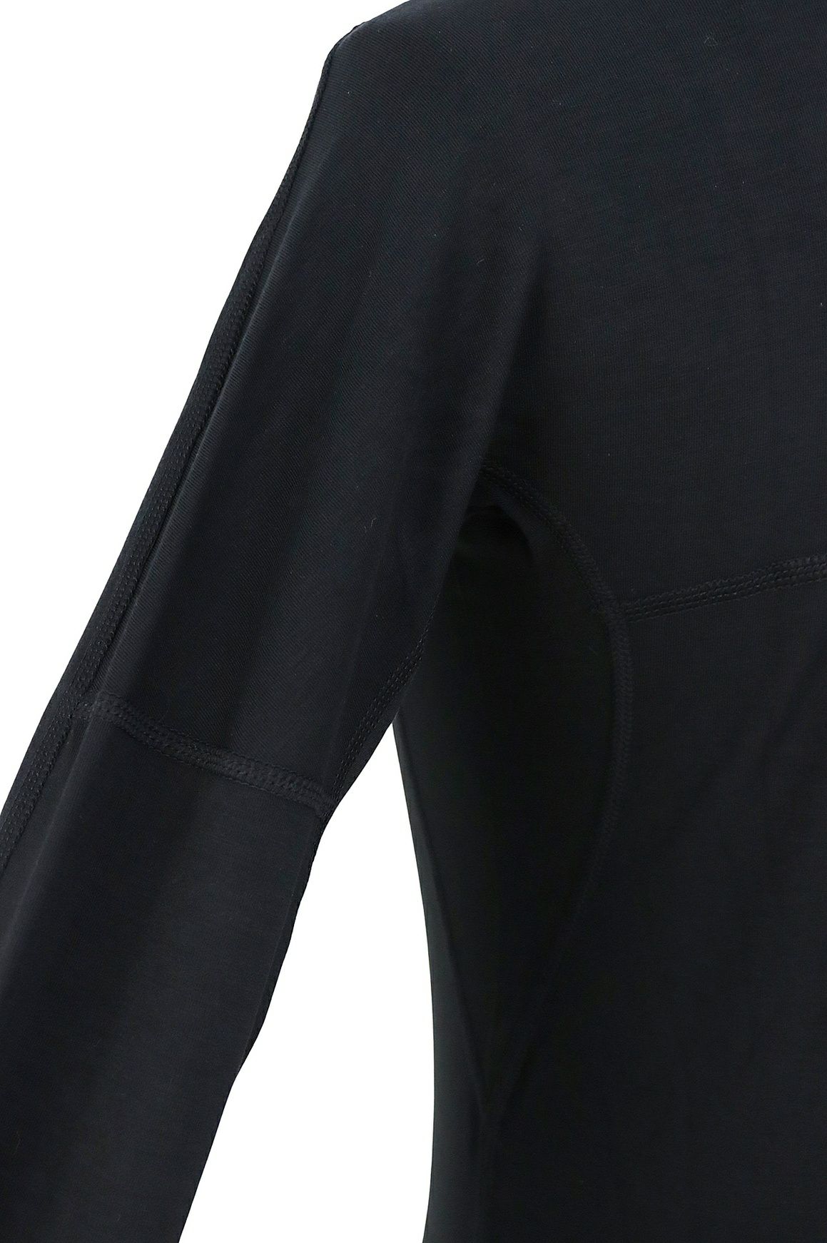 フィラゴルフのインナーシャツ