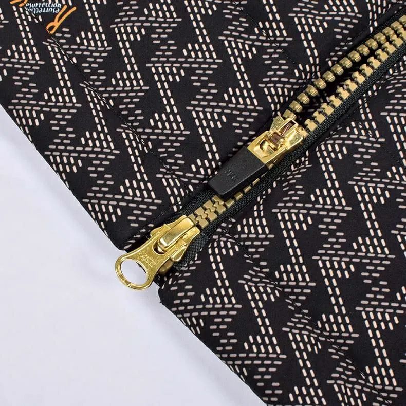 レザレクションのブルゾン