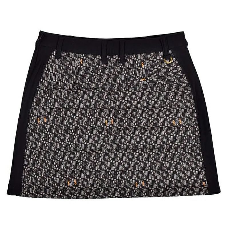 レザレクションのスカート