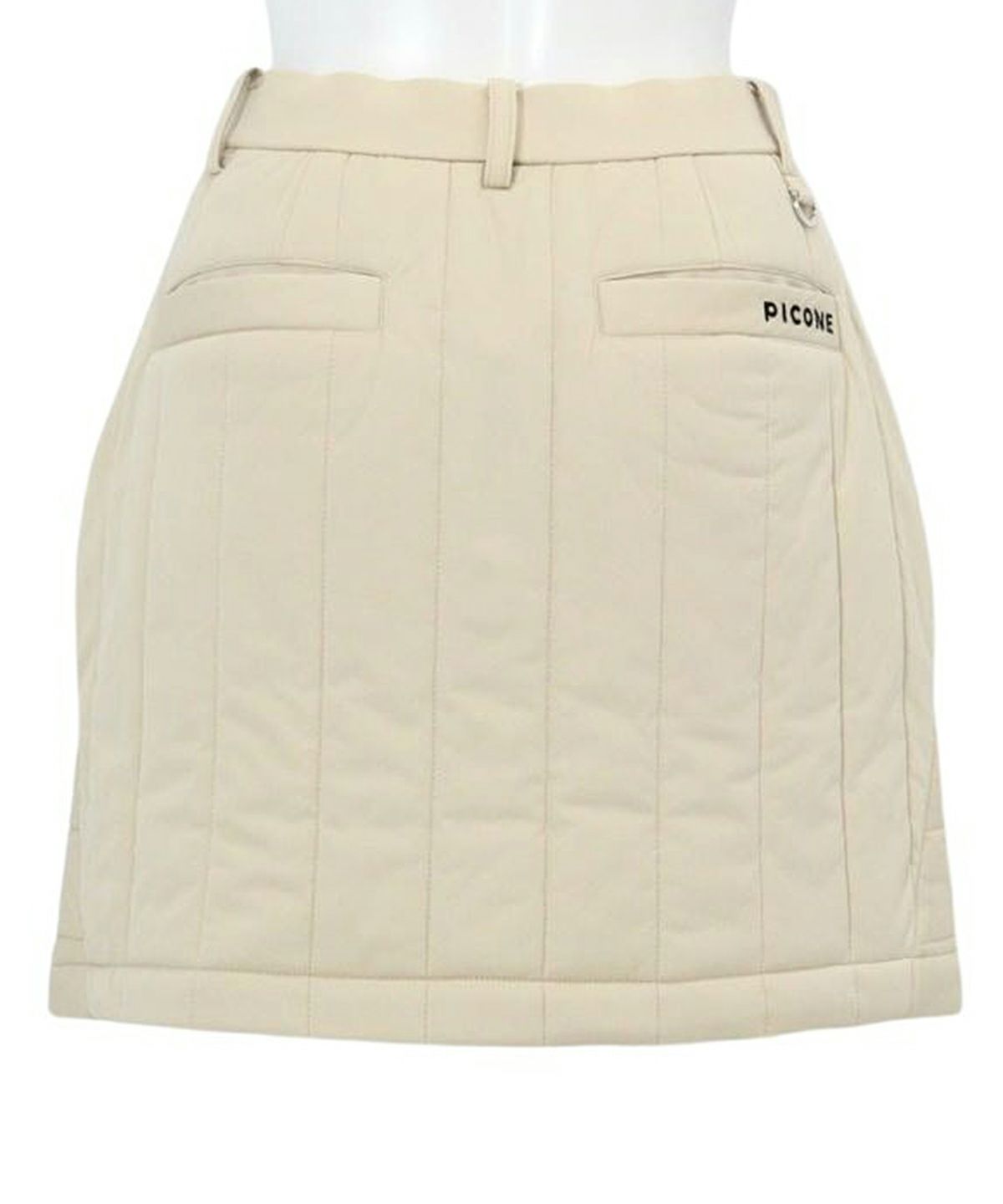 ピッコーネクラブのスカート