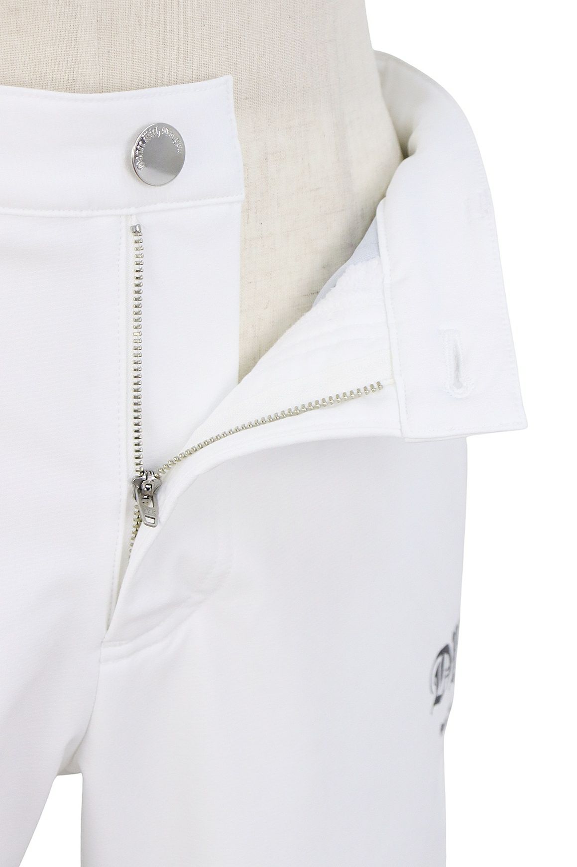 ダンスウィズドラゴンのパンツ