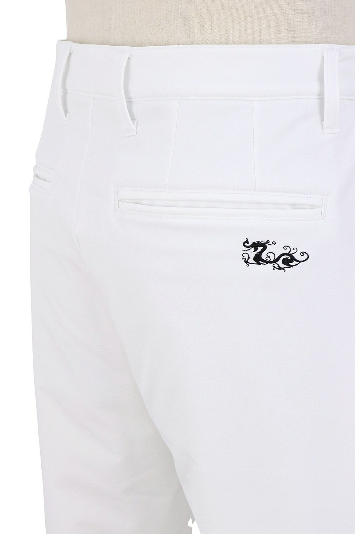 ダンスウィズドラゴンのパンツ