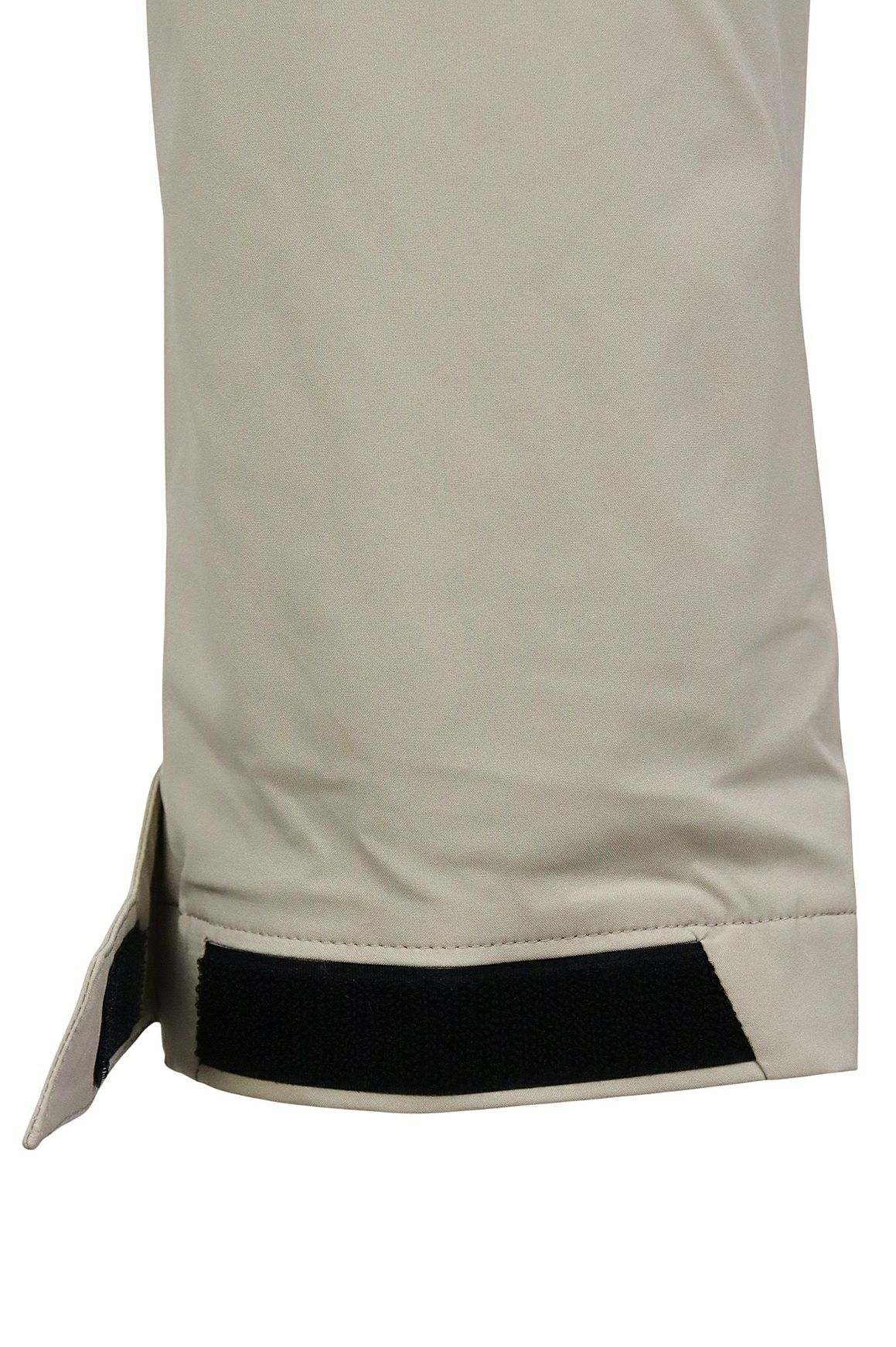 ティーエフダブリューフォーティーナインのパンツ