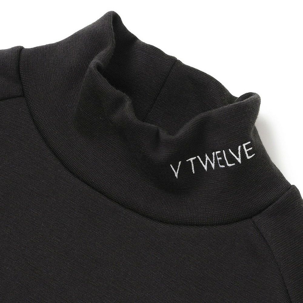 V12のインナーシャツ