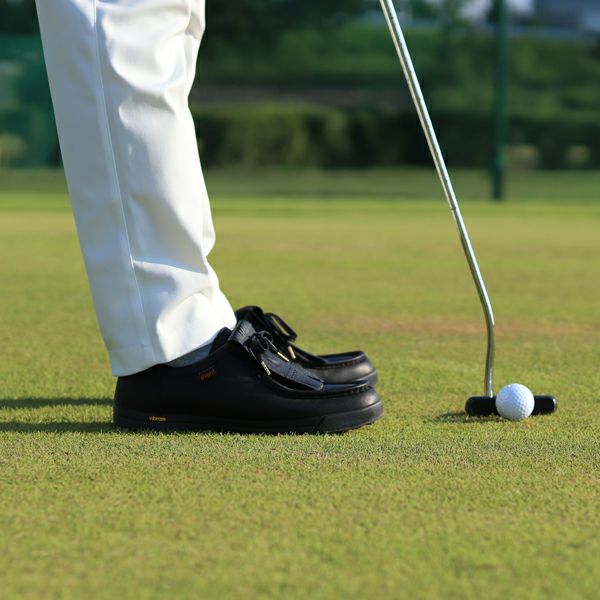 フープレイのシューズ