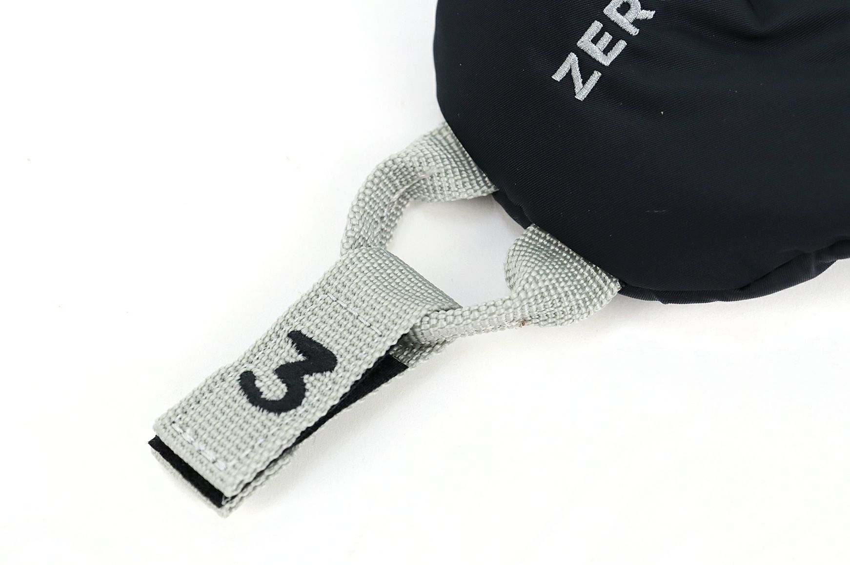 ゼロハリバートンゴルフのヘッドカバー