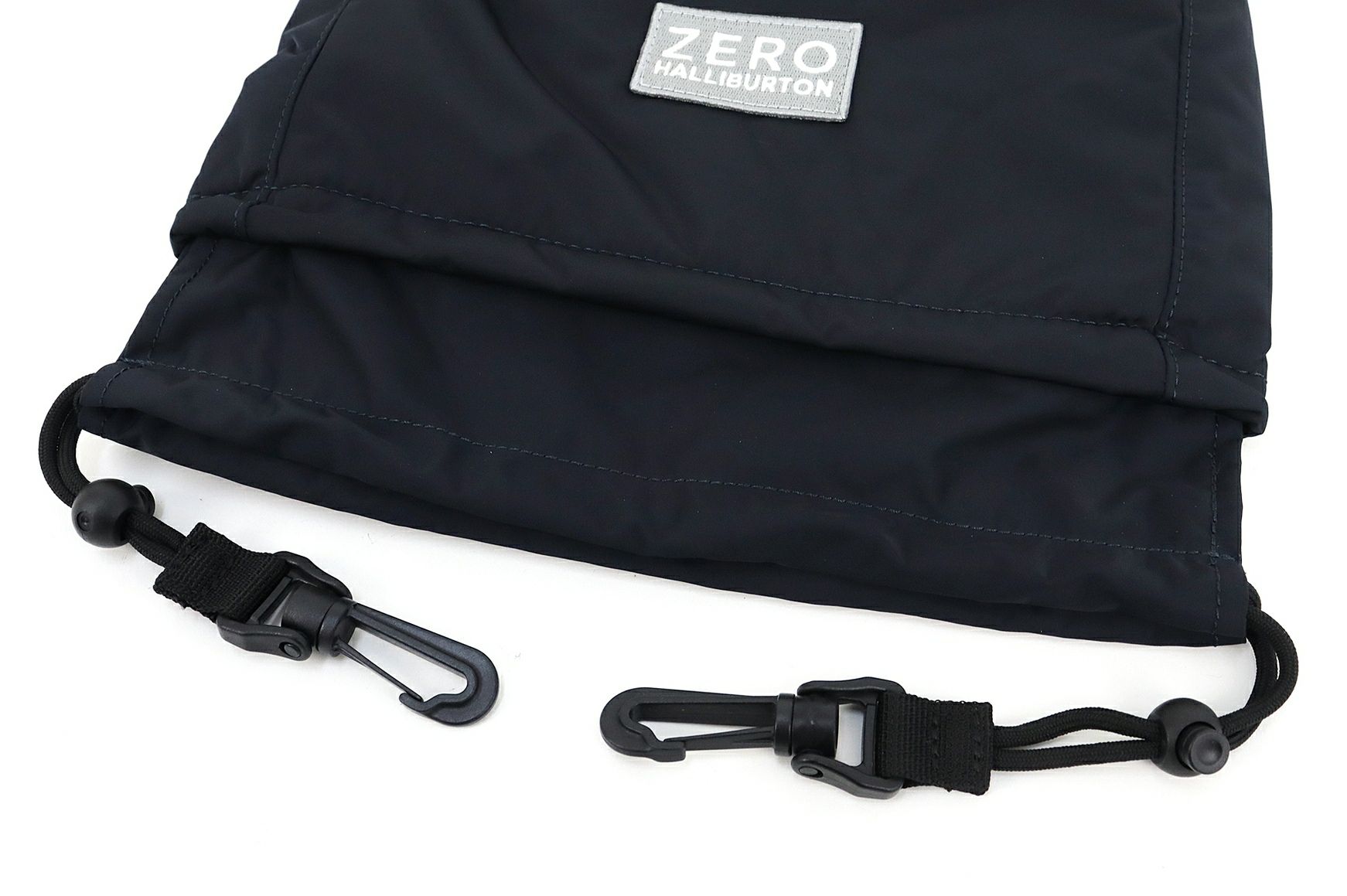 ゼロハリバートンゴルフのアイアンカバー