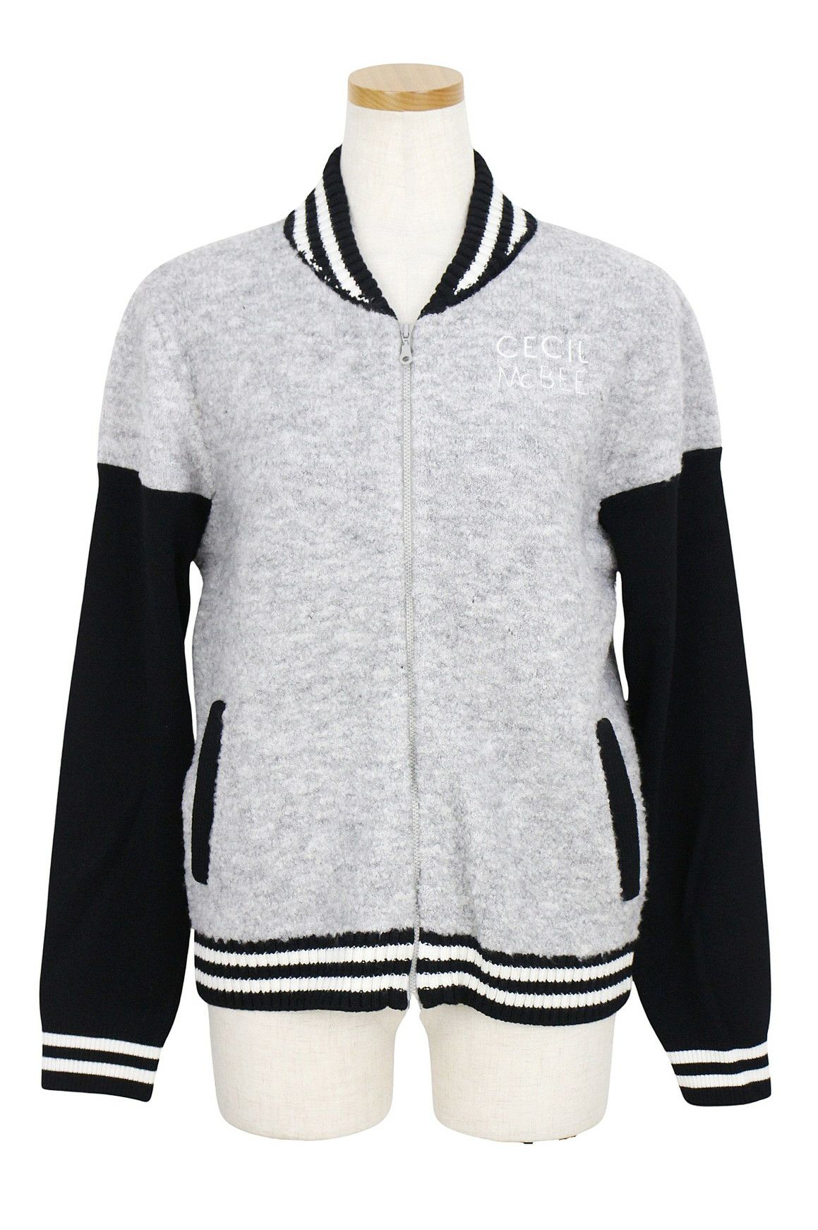 セシルマクビーのブルゾン