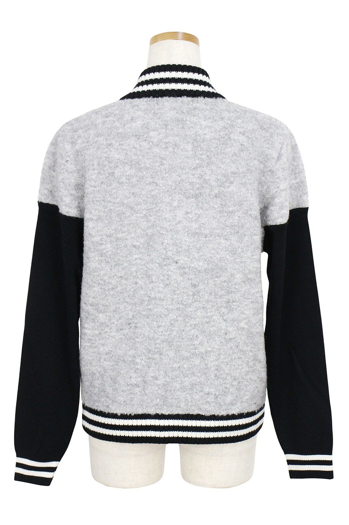 セシルマクビーのブルゾン