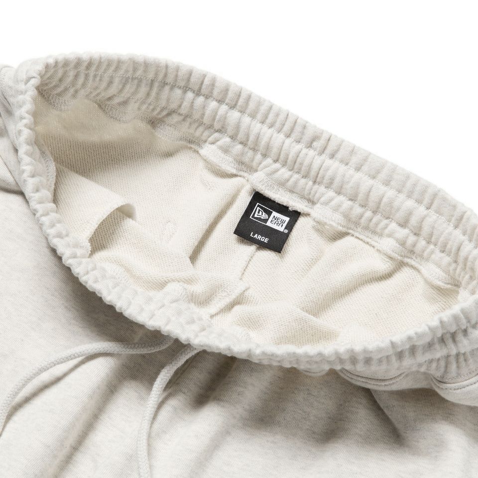 ニューエラのロングパンツ