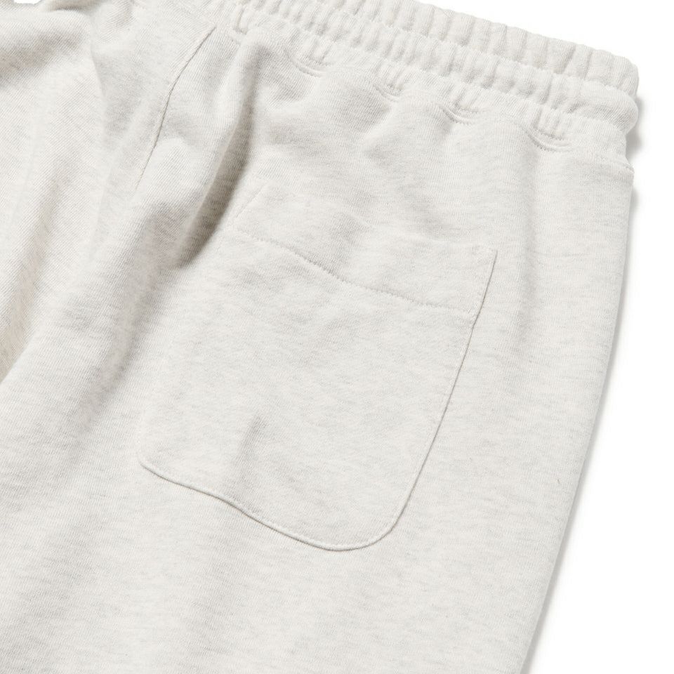 ニューエラのロングパンツ