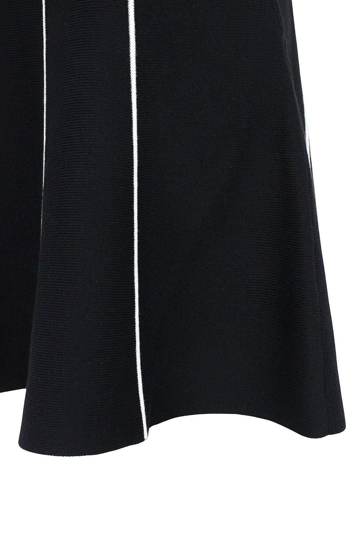 セシルマクビーのスカート