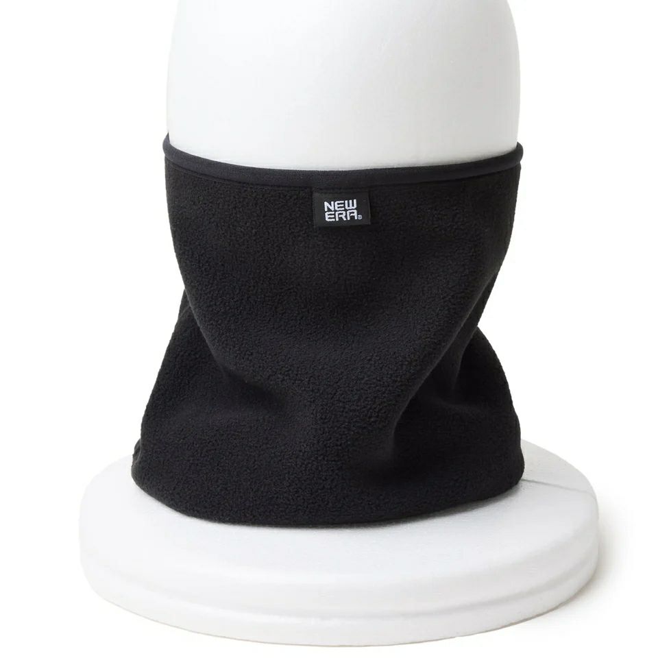 ニューエラのネックウォーマー