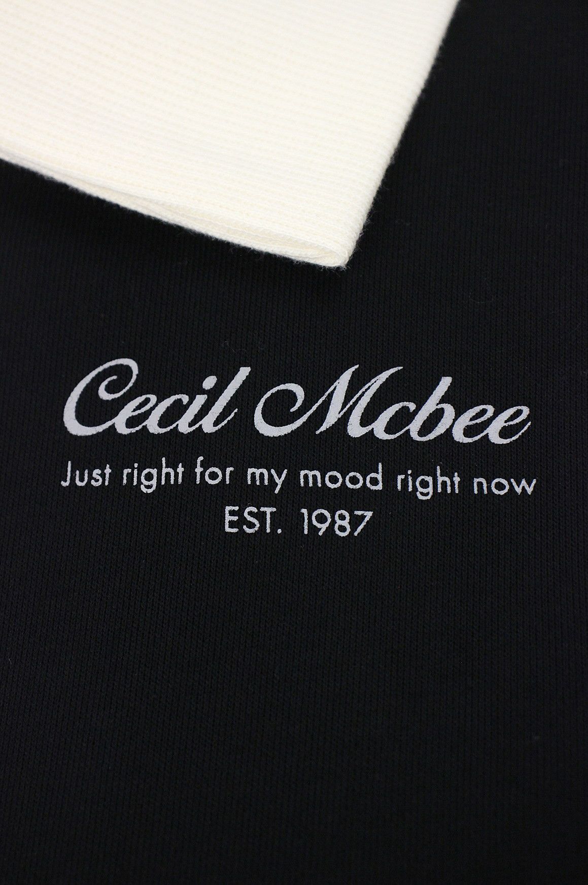 セシルマクビーのトレーナー