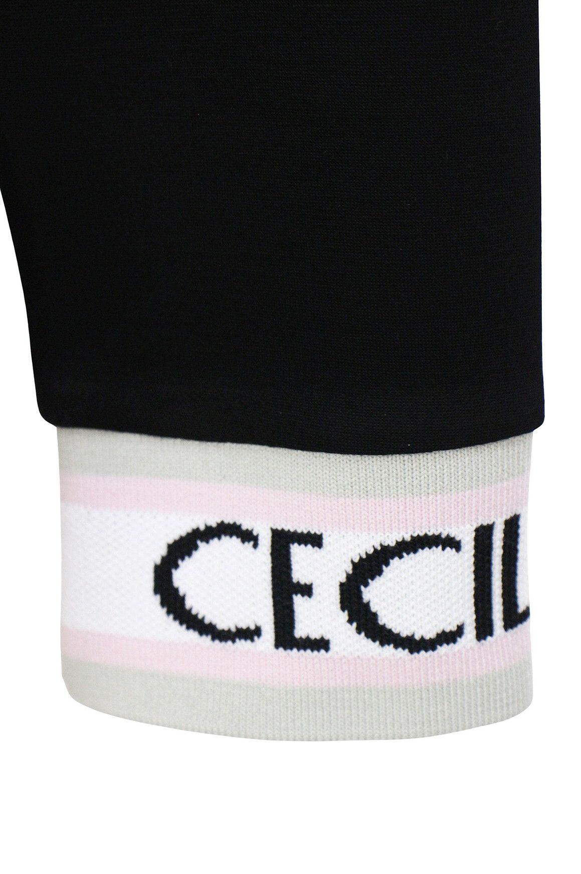 セシルマクビーのハイネックシャツ