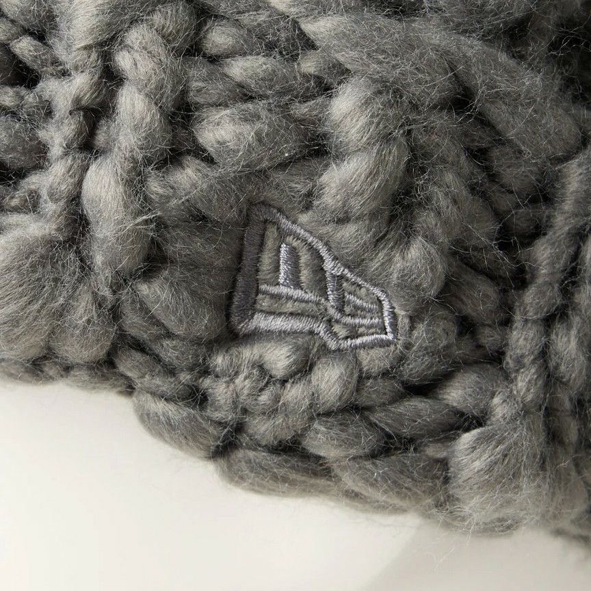 ニューエラ日本正規品のニット帽