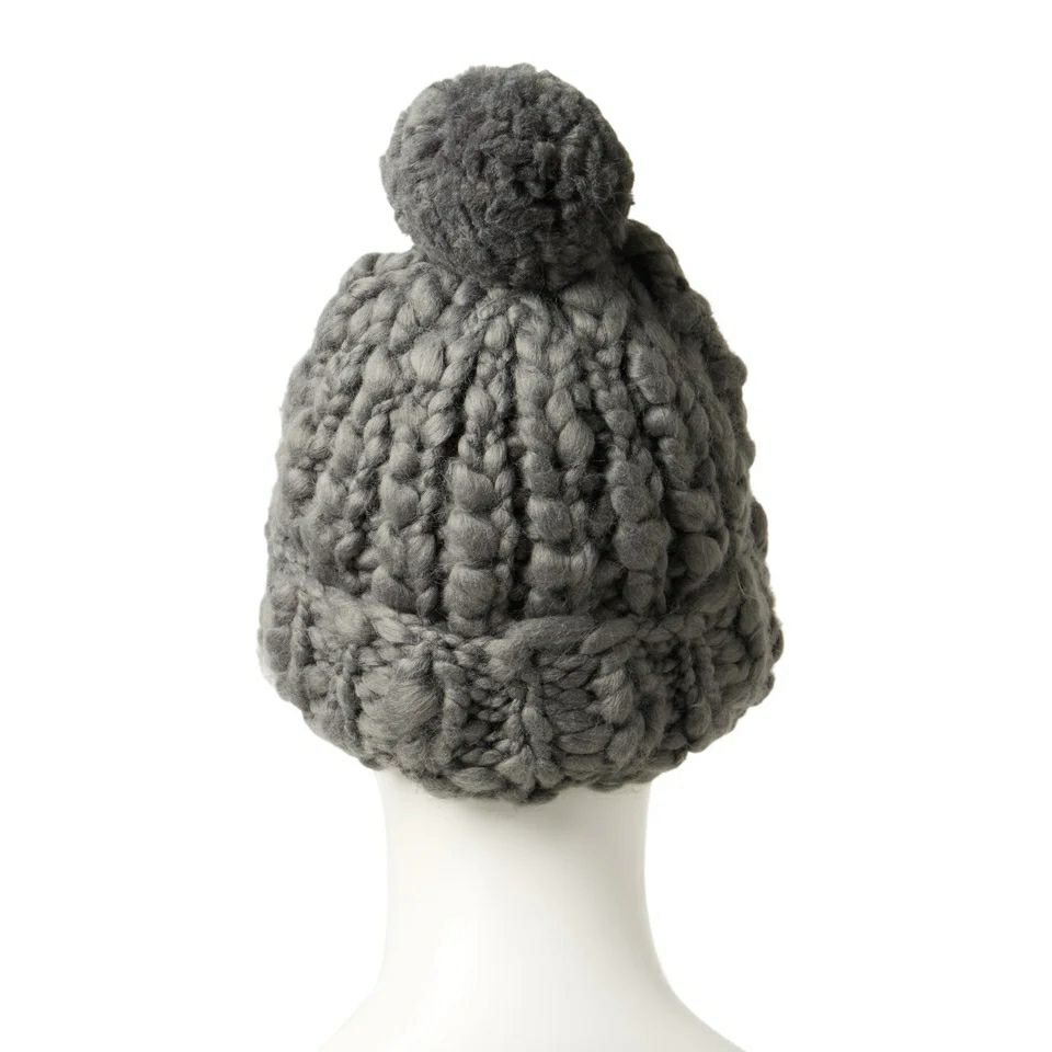 ニューエラ日本正規品のニット帽