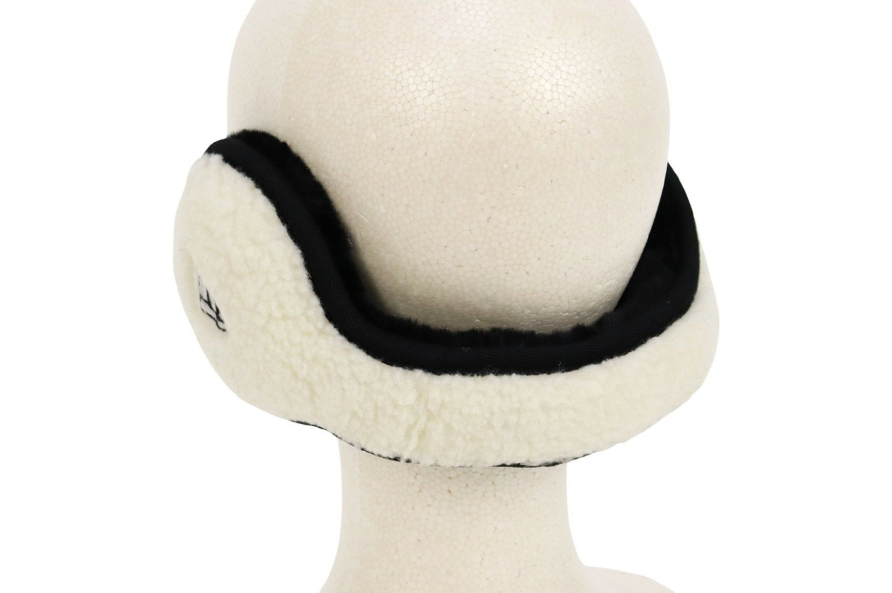 ニューエラ日本正規品のイヤーウォーマー