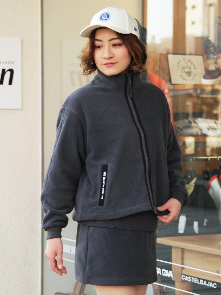 ニューエラ日本正規品のブルゾン