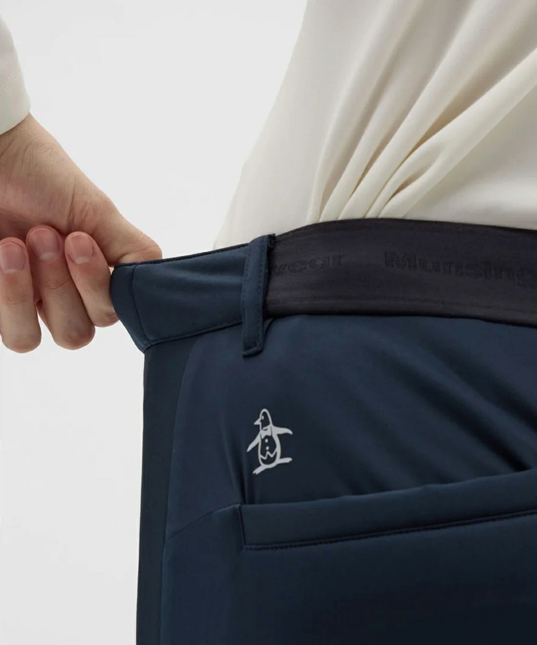 マンシングウェアのロングパンツ