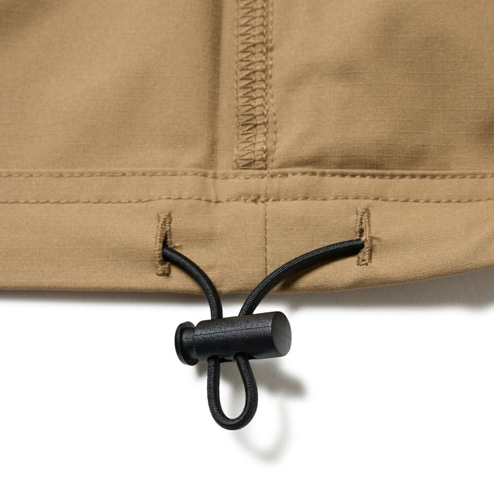 ニューエラのブルゾン