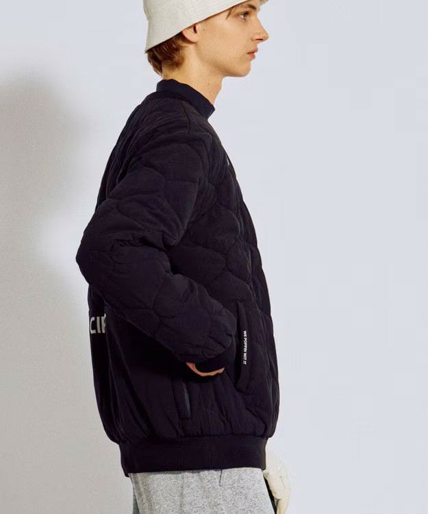 ピーダブリュサーキュラスのブルゾン