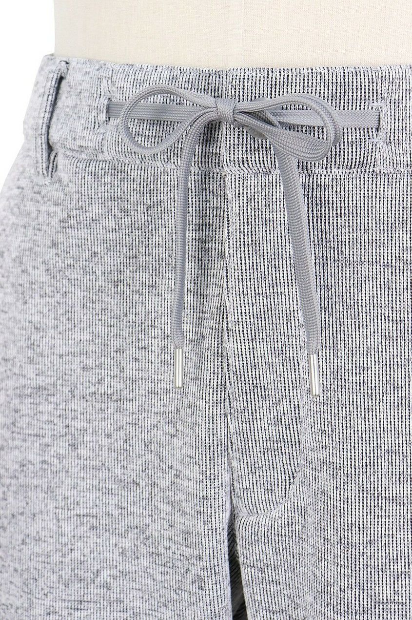 ピーダブリュサーキュラスのパンツ