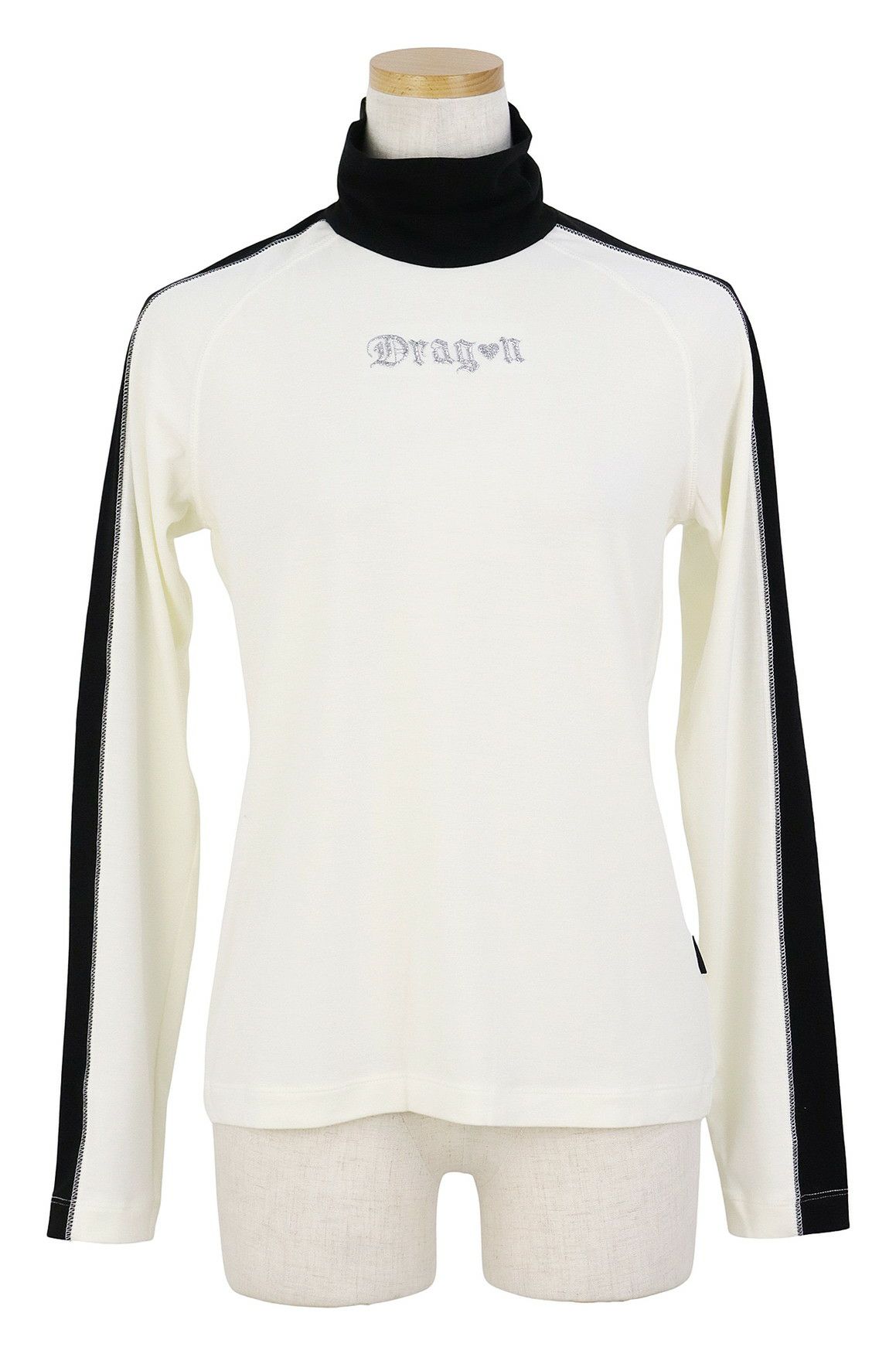 ダンスウィズドラゴンのハイネックシャツ