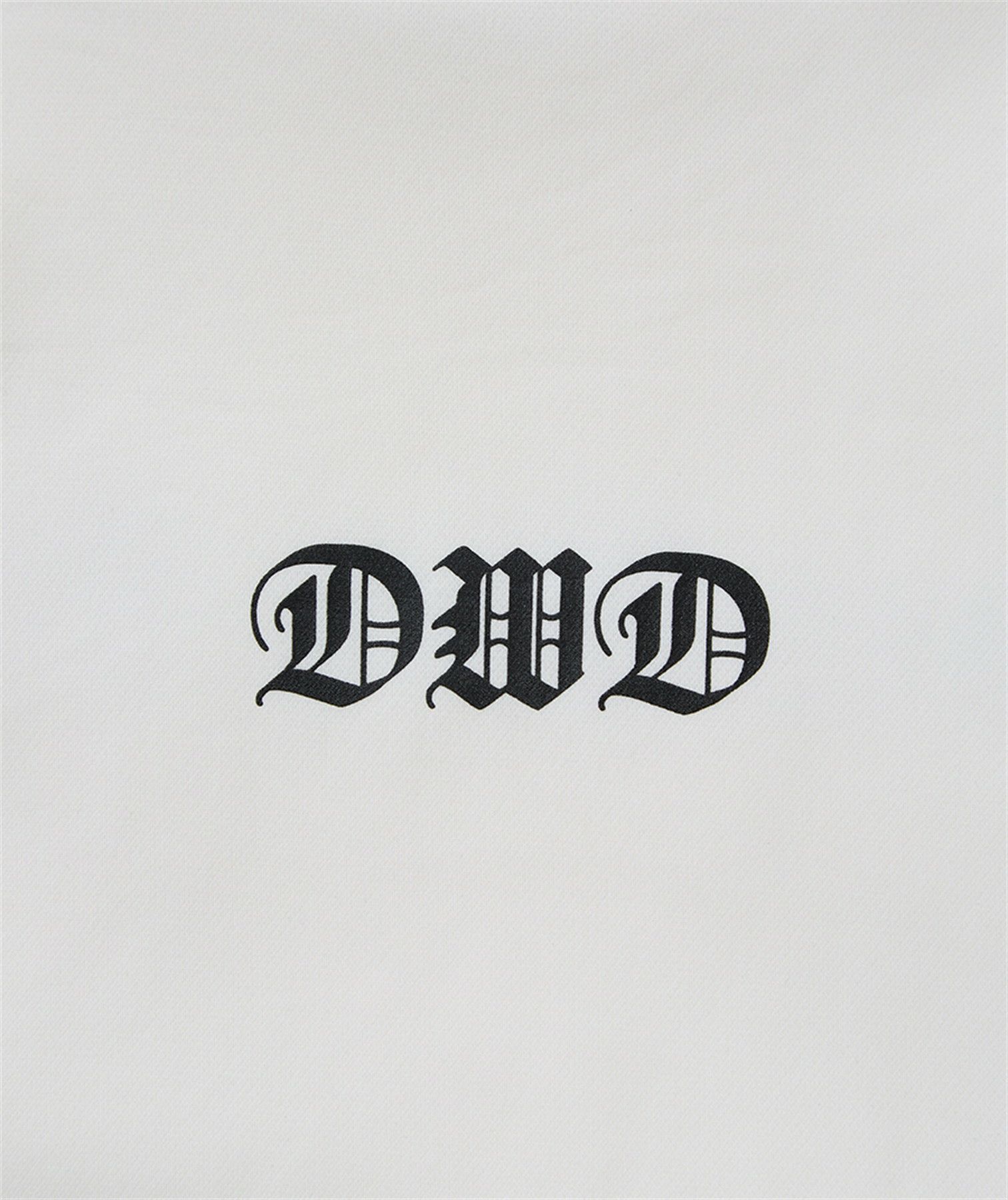 ダンスウィズドラゴンのパーカー