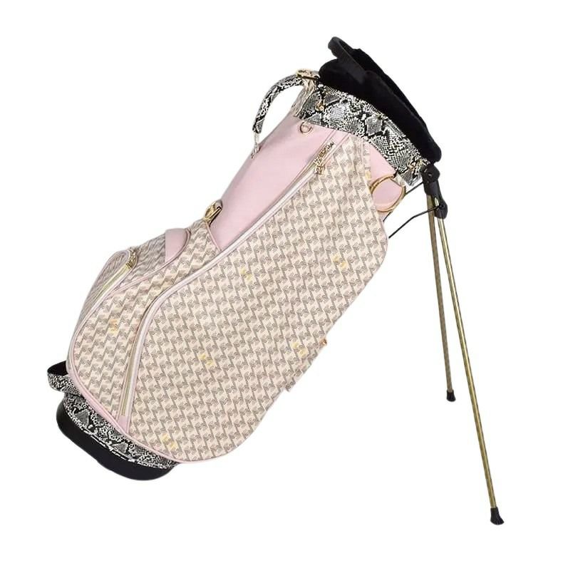 レザレクションのキャディバッグ