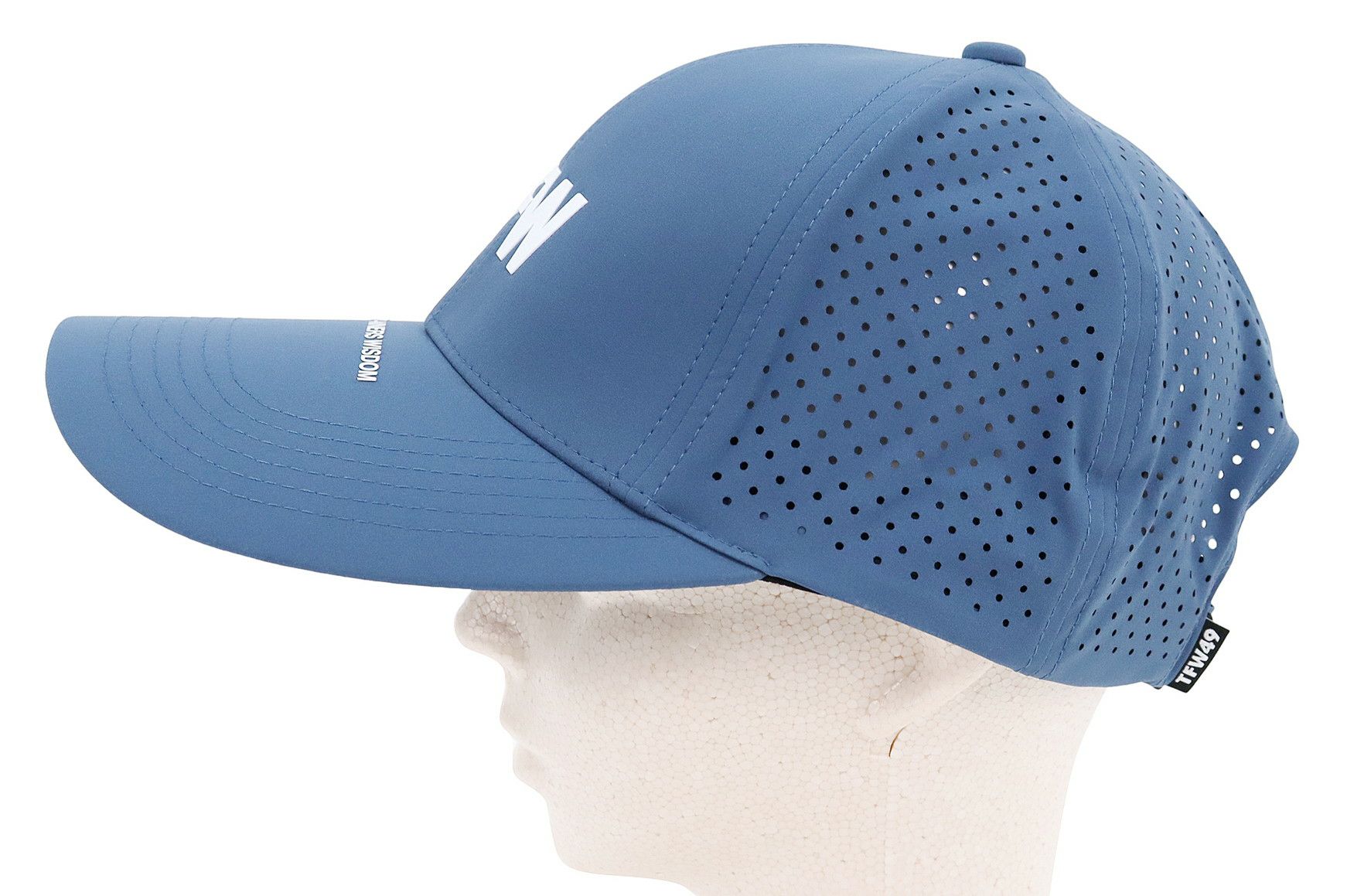 ティーエフダブリューフォーティーナインのキャップ