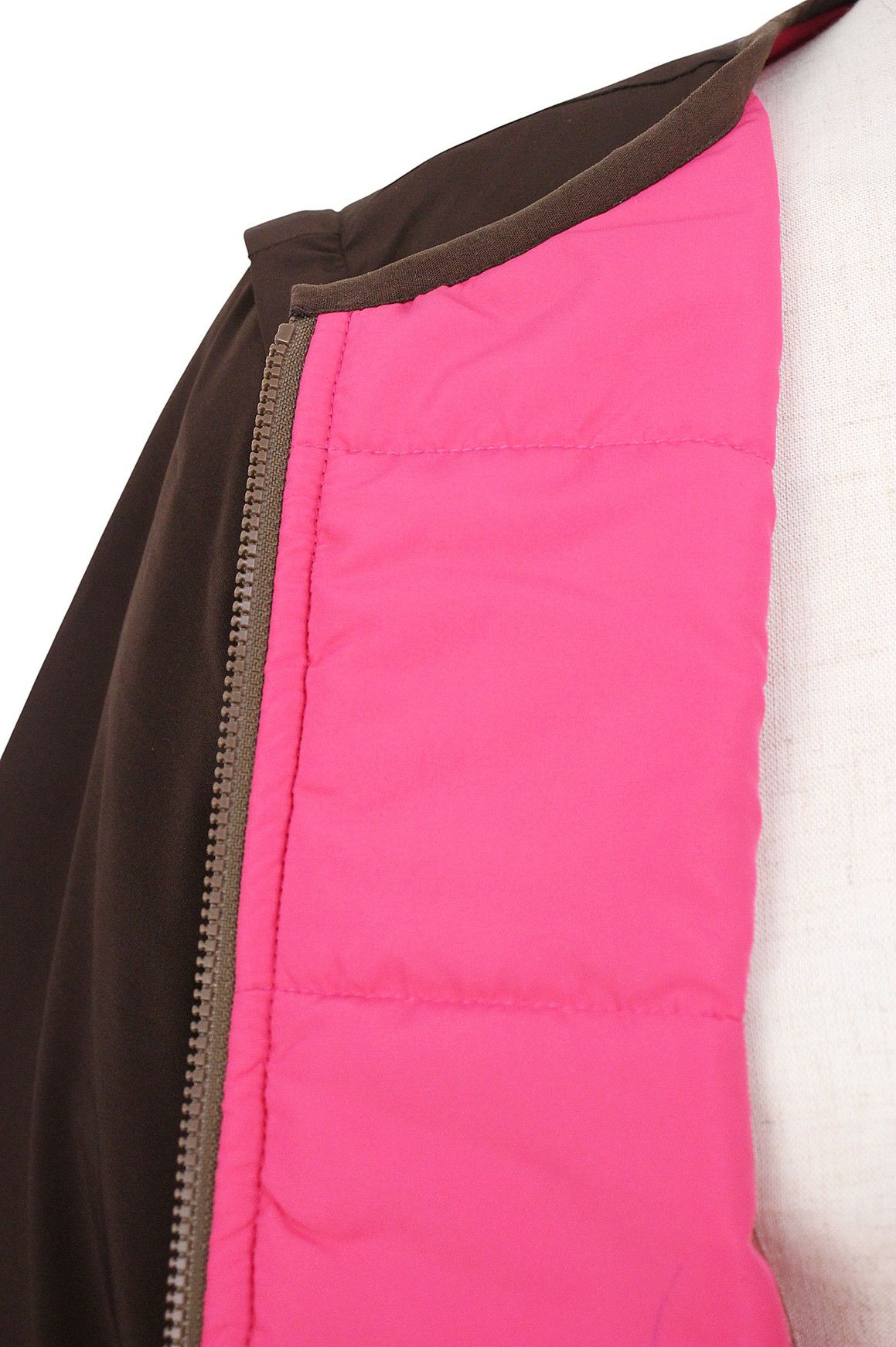 ピーダブリュサーキュラスのブルゾン