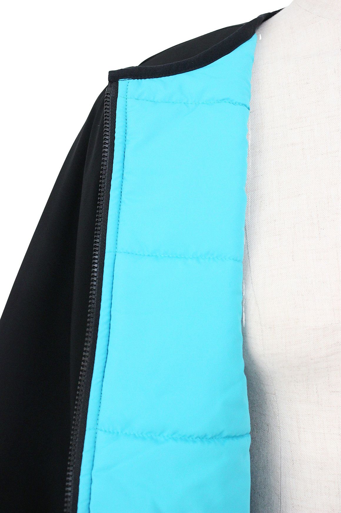 ピーダブリュサーキュラスのブルゾン