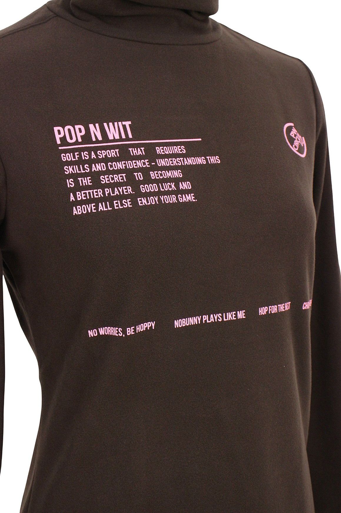 ピーダブリュサーキュラスのハイネックシャツ